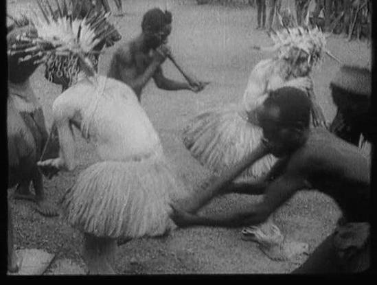 555275_392579110837805_1826860773_n