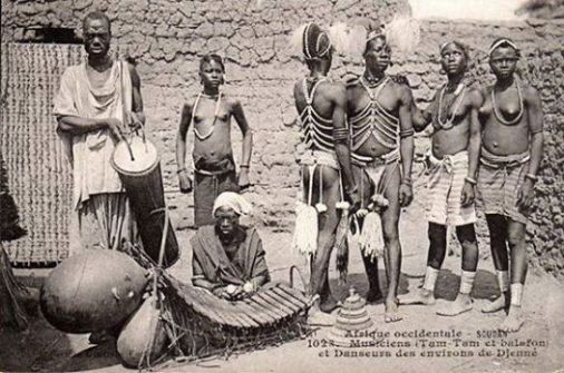 Djenne, Mali, musiciens et danseurs, early 20th Cen, Photographer Unknown.