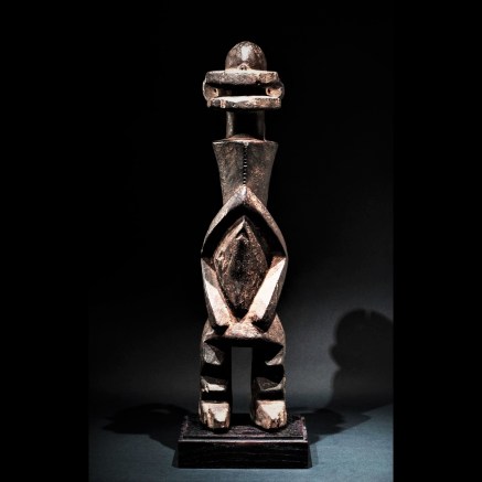 chamba-nigeria-Figura con maschera nam gbalang